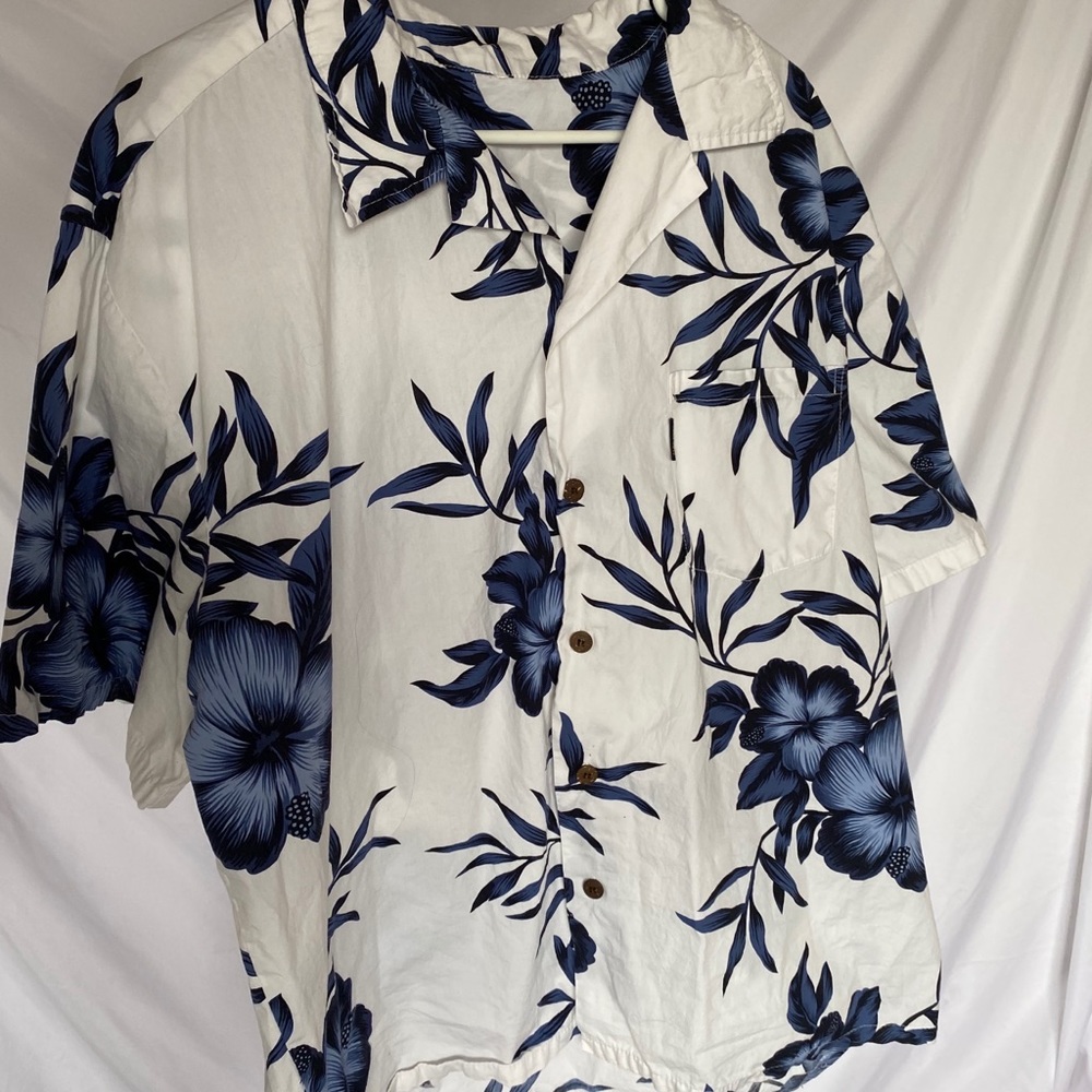 Blue and white Island Tee